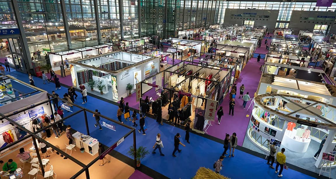 Messe zeigt moderne Website auf Basis von Headless WordPress CMS